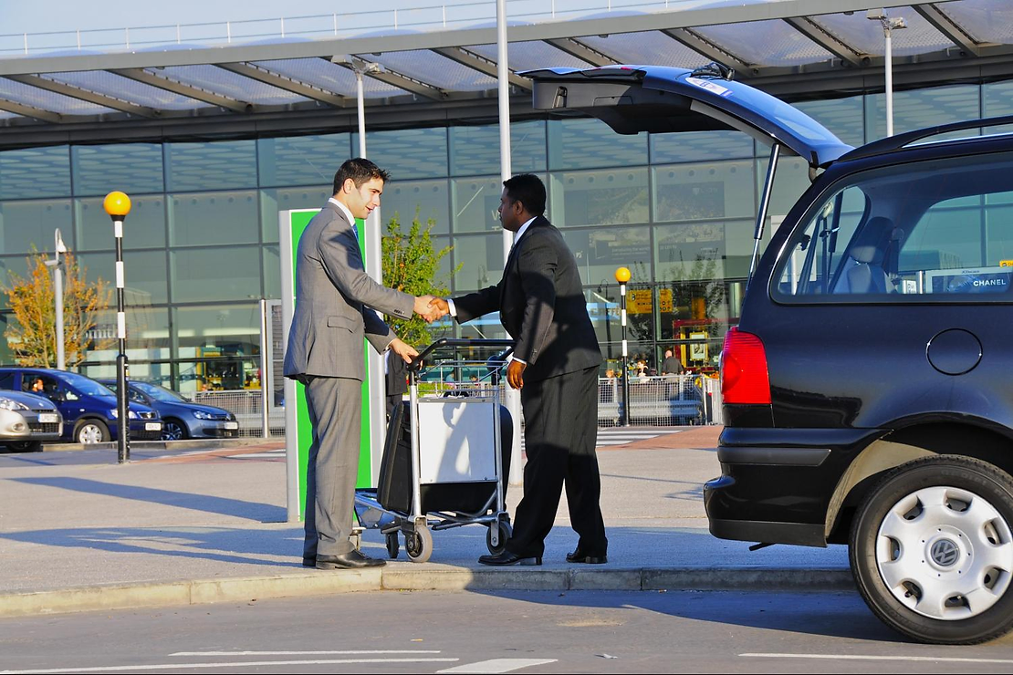 luton airport taxi